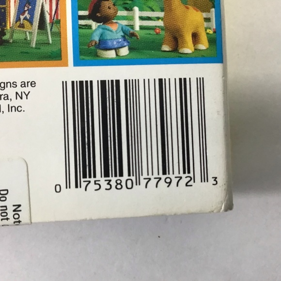 Fisher Price Little People VHS Video Tape Discovering Animals Volume 3 Vintage - Picture 4 of 7